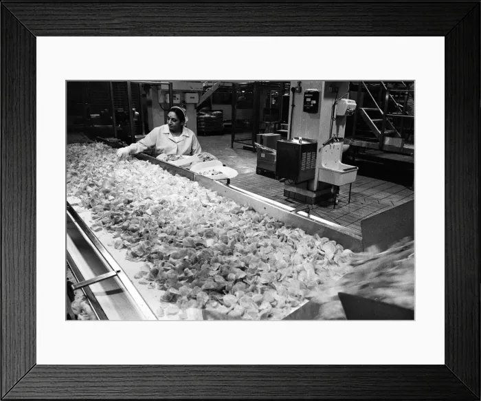 Framed Print : Walkers Factory, Bursom Road, Leicester. 15th March 1988 Framed Print : Walkers Factory, Bursom Road, Leicester. 15th March 1988