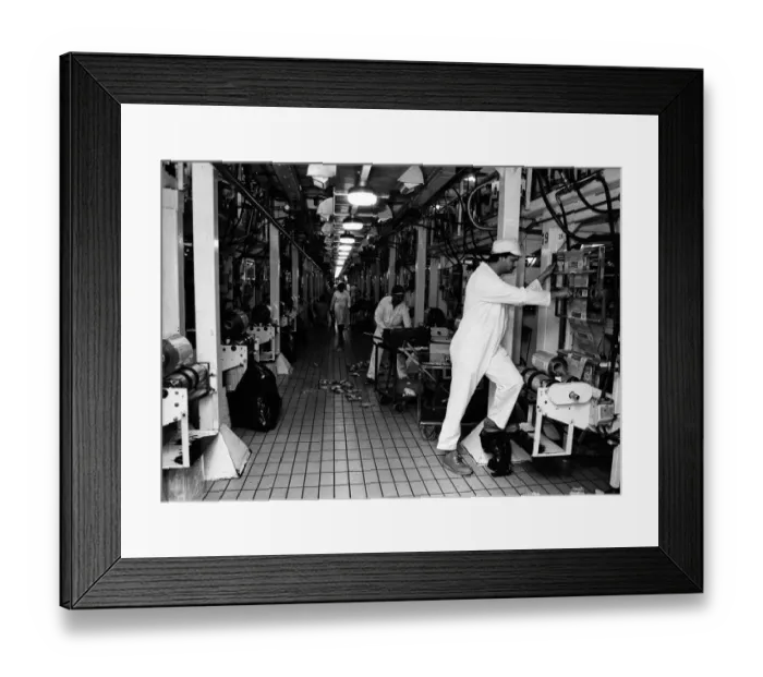 Framed Print : Walkers Factory, Bursom Road, Leicester. 15th March 1988 Framed Print : Walkers Factory, Bursom Road, Leicester. 15th March 1988
