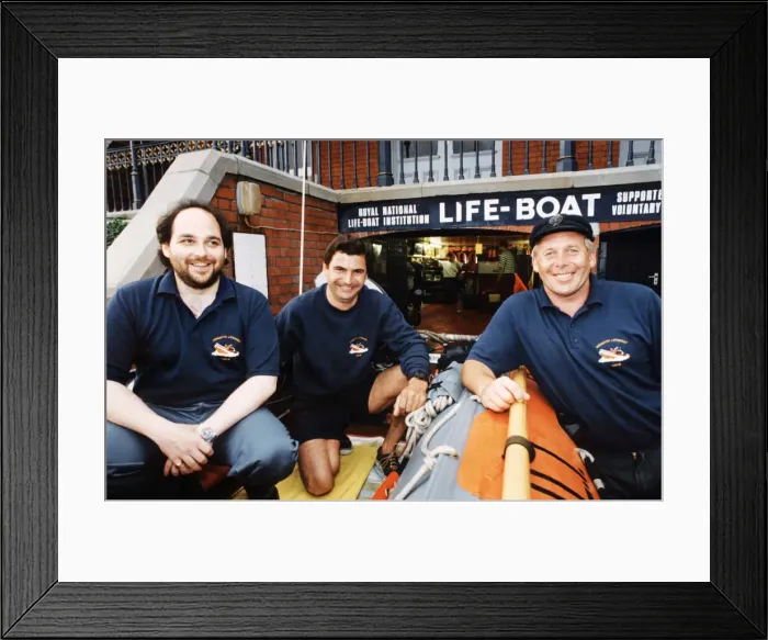 Framed Print : Members of the Penarth Lifeboat Crew who took part in a rescue near Cardiff