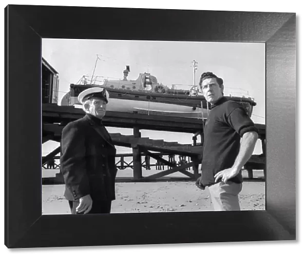 Coxswain Roy Buchan and crewman Ray Dent of Humber Lifeboat Station at Spurn Point