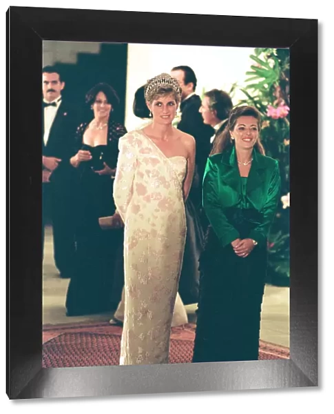 Diana Princess of Wales attends a State banquet at the Itamaraty Palace during her