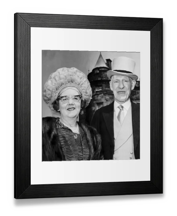 Framed Print : Sir Robert Kelly chairman of Celtic football club at Holyrood House where he received his Framed Print : Sir Robert Kelly chairman of Celtic football club at Holyrood House where he received his