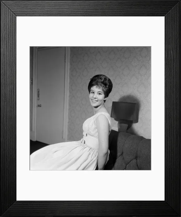 Framed Print : 14 year old singer Helen Shapiro, who is still at school Framed Print : 14 year old singer Helen Shapiro, who is still at school