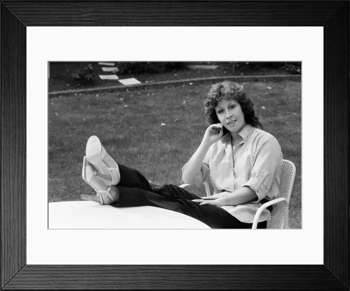 Framed Print : Singer Helen Shapiro in London. 13th September 1978 Framed Print : Singer Helen Shapiro in London. 13th September 1978