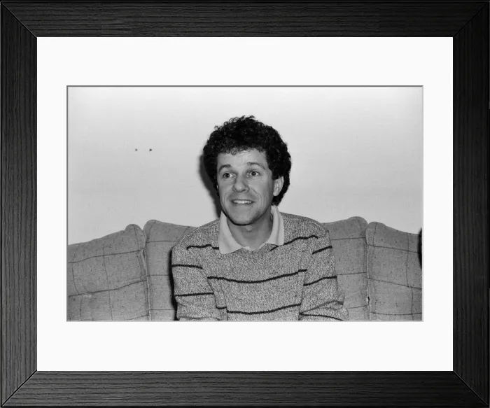 Framed Print : Singer Leo Sayer. January 1984 Framed Print : Singer Leo Sayer. January 1984
