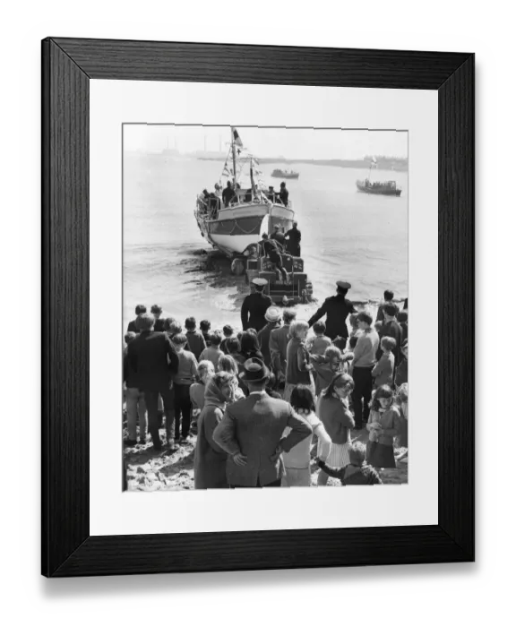 Framed Print : The launching ceremony of the newly named lifeboat Mary Joicey Framed Print : The launching ceremony of the newly named lifeboat Mary Joicey