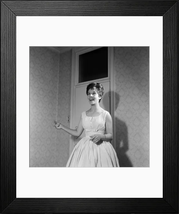 Framed Print : 14 year old singer Helen Shapiro, who is still at school Framed Print : 14 year old singer Helen Shapiro, who is still at school