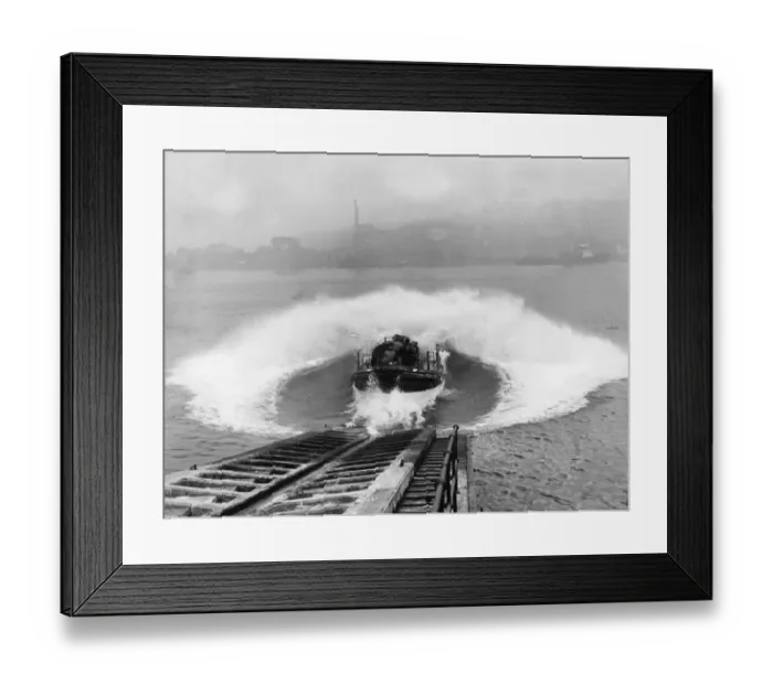 Framed Print : Launch of The Tynesider lifeboat at Tynemouth. Information on the boat Framed Print : Launch of The Tynesider lifeboat at Tynemouth. Information on the boat