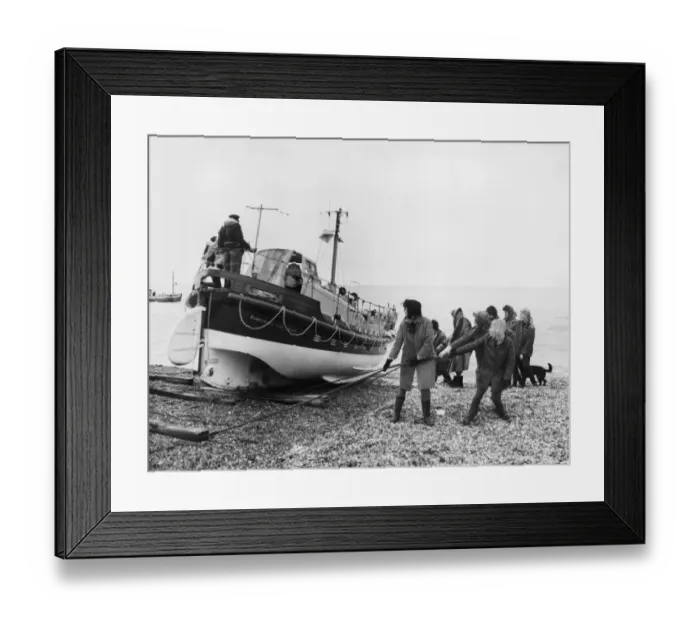 Framed Print : The Lady Launchers'of Dungeness, Kent, have - by tradition - for generations