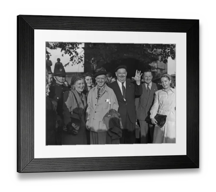 Framed Print : The scene outside Coventry railway station when film comedians Laurel and Hardy