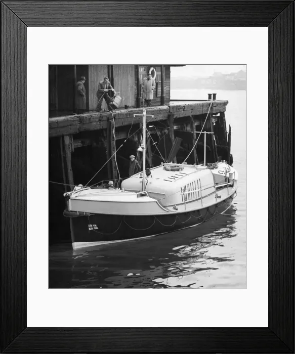 Framed Print : A new self righting lifeboat is put through trials at Tynemouth Lifeboat station Framed Print : A new self righting lifeboat is put through trials at Tynemouth Lifeboat station
