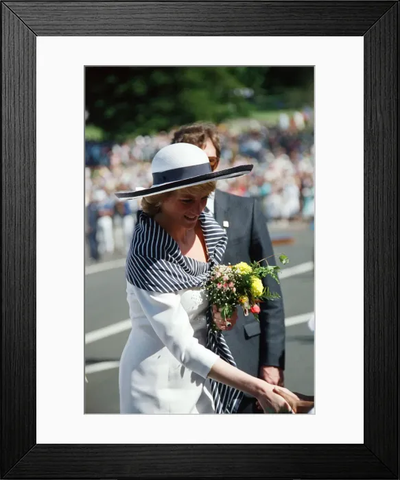 Framed Print : Princess Diana and Prince Charles on their overseas visit to Australia for Framed Print : Princess Diana and Prince Charles on their overseas visit to Australia for
