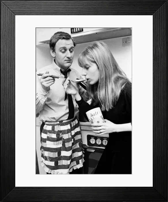 Framed Print : Actor John Thaw has been his own chef for many years. He sometimes thinks he is better Framed Print : Actor John Thaw has been his own chef for many years. He sometimes thinks he is better