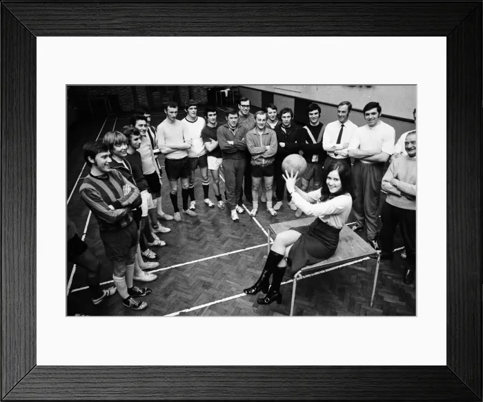 Framed Print : Jenny Prigg, 20, of Hendon Green, who is a trained remedial gymnast Framed Print : Jenny Prigg, 20, of Hendon Green, who is a trained remedial gymnast