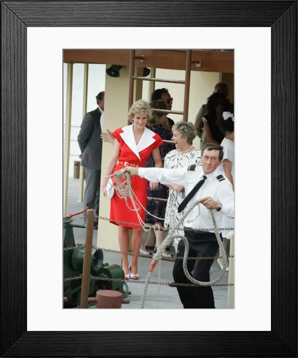 Framed Print : Princess Diana and Prince Charles on their overseas visit to Australia for