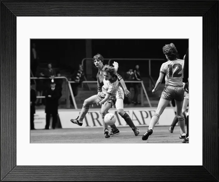 Framed Print : Lowestoft 2 - 0 Cleveland Spartans, The FA Womens Cup Final Framed Print : Lowestoft 2 - 0 Cleveland Spartans, The FA Womens Cup Final
