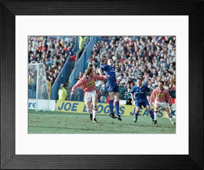 Framed Print : Chelsea v Sheffield United, FA Cup 5th round. Final score 1-0 to Chelsea. Stamford Bridge Framed Print : Chelsea v Sheffield United, FA Cup 5th round. Final score 1-0 to Chelsea. Stamford Bridge