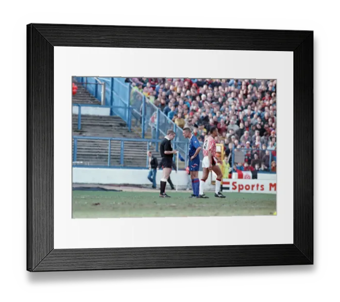 Framed Print : Chelsea v Sheffield United, FA Cup 5th round. Final score 1-0 to Chelsea. Stamford Bridge Framed Print : Chelsea v Sheffield United, FA Cup 5th round. Final score 1-0 to Chelsea. Stamford Bridge