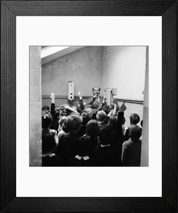 Framed Print : Tetbury primary school, Gloucestershire. A lesson in progress in a very small classroom Framed Print : Tetbury primary school, Gloucestershire. A lesson in progress in a very small classroom