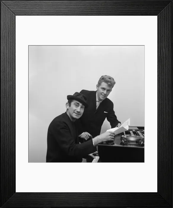 Framed Print : Lionel Bart (wearing a hat) at his office in Shaftesbury Avenue, with Shane Fenton Framed Print : Lionel Bart (wearing a hat) at his office in Shaftesbury Avenue, with Shane Fenton