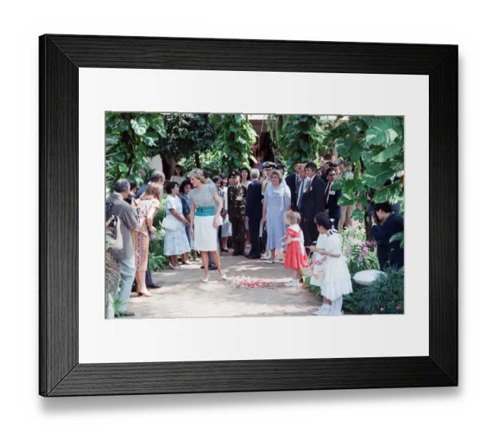 Framed Print : Princess Diana and Prince Charles on their overseas visit to Thailand