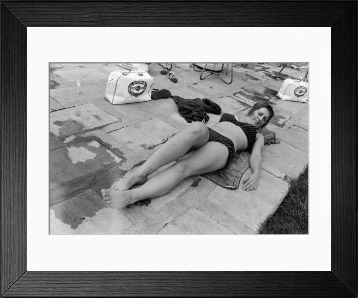 Framed Print : The British Womens football team in Mexico City for the Womens World Cup
