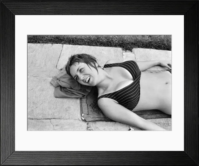 Framed Print : The British Womens football team in Mexico City for the Womens World Cup