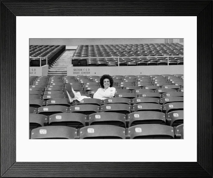 Framed Print : Singer Leo Sayer at the Greek Theatre, Los Angeles, California. 26th July 1977 Framed Print : Singer Leo Sayer at the Greek Theatre, Los Angeles, California. 26th July 1977