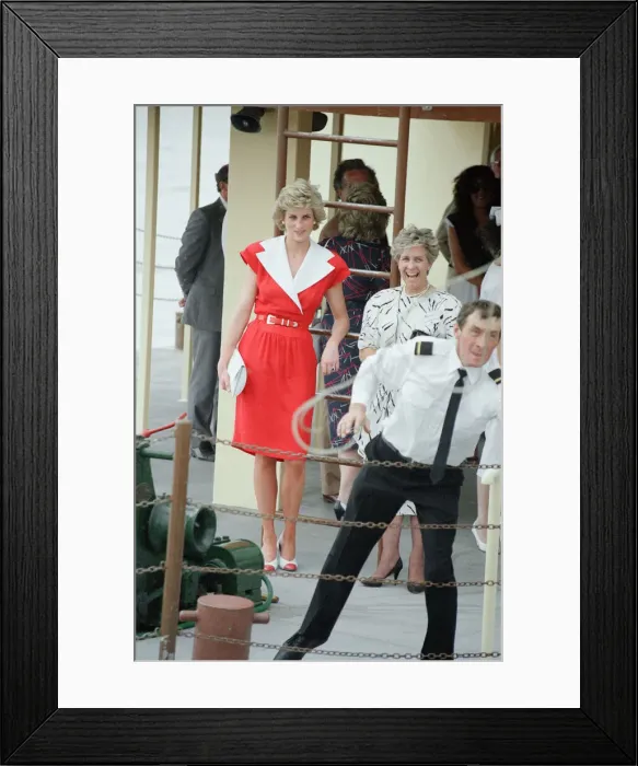 Framed Print : Princess Diana and Prince Charles on their overseas visit to Australia for Framed Print : Princess Diana and Prince Charles on their overseas visit to Australia for