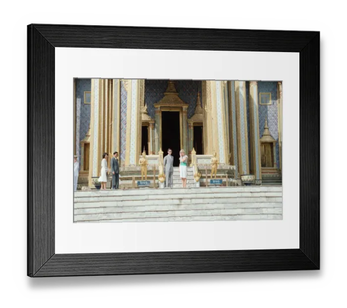 Framed Print : Princess Diana and Prince Charles on their overseas visit to Thailand