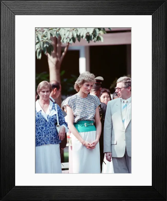 Framed Print : Princess Diana and Prince Charles on their overseas visit to Thailand