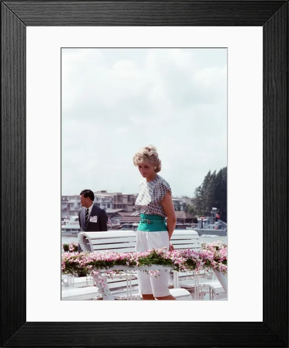 Framed Print : Princess Diana and Prince Charles on their overseas visit to Thailand Framed Print : Princess Diana and Prince Charles on their overseas visit to Thailand