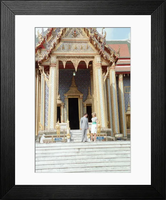 Framed Print : Princess Diana and Prince Charles on their overseas visit to Thailand Framed Print : Princess Diana and Prince Charles on their overseas visit to Thailand