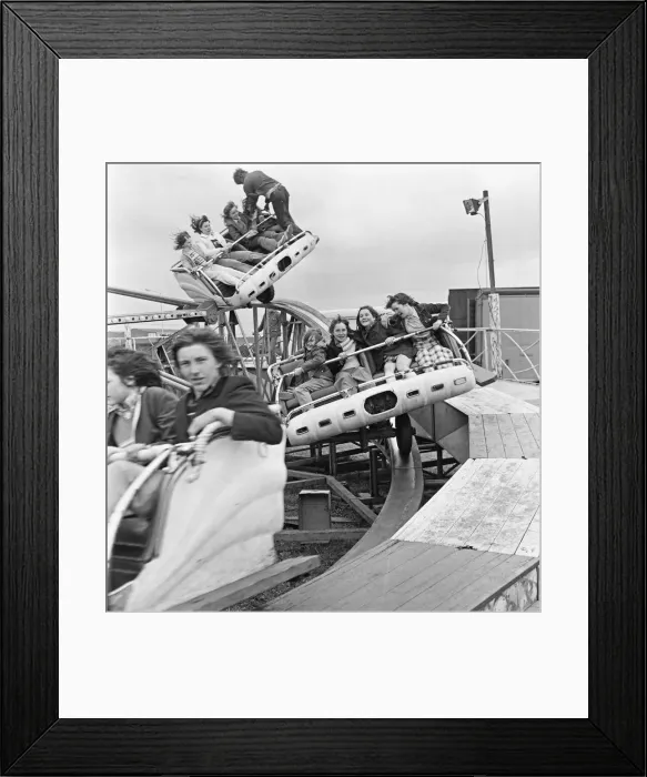 Framed Print : All the fun of Silcocks Fair at Skelmersdale 17th May 1973 Framed Print : All the fun of Silcocks Fair at Skelmersdale 17th May 1973