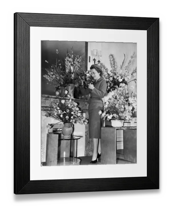 Framed Print : Olivia de Havilland, British American actress, arrived in the UK today to begin filming a