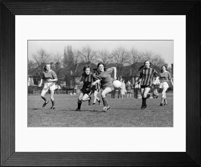 Framed Print : Top scorer Valerie McDermott, aged 15, of Coventry Bantams Framed Print : Top scorer Valerie McDermott, aged 15, of Coventry Bantams