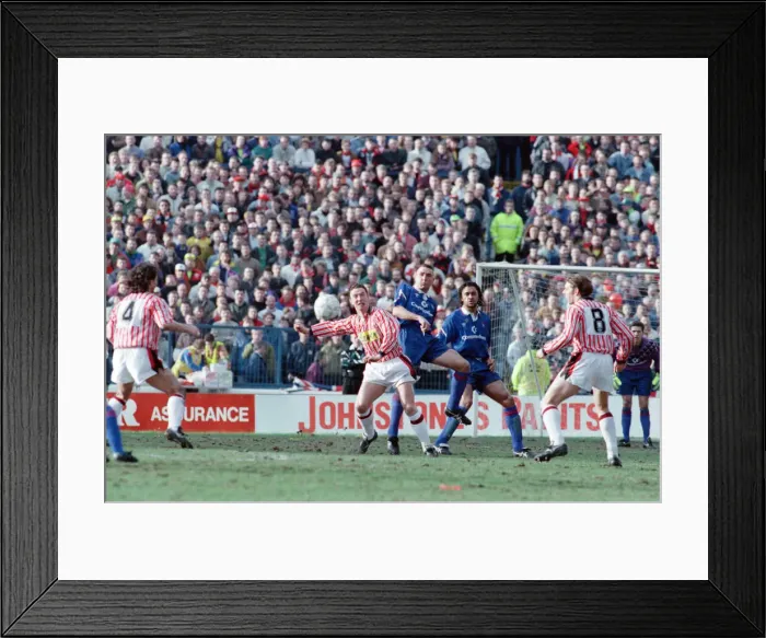 Framed Print : Chelsea v Sheffield United, FA Cup 5th round. Final score 1-0 to Chelsea. Stamford Bridge Framed Print : Chelsea v Sheffield United, FA Cup 5th round. Final score 1-0 to Chelsea. Stamford Bridge