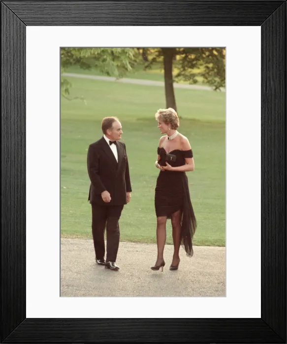 Framed Print : HRH Princess Diana, The Princess of Wales arrives for The Serpentine Gallery
