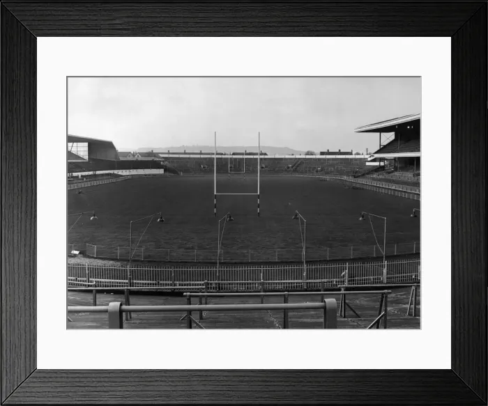 Framed Print : Cardiff Arms Park, Wales, Sunday 25th November 1956 Framed Print : Cardiff Arms Park, Wales, Sunday 25th November 1956