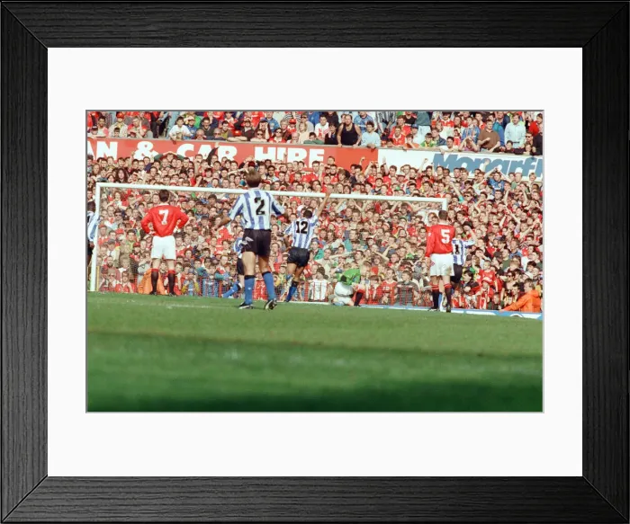 Framed Print : Manchester United v Sheffield Wednesday at Old Trafford Framed Print : Manchester United v Sheffield Wednesday at Old Trafford