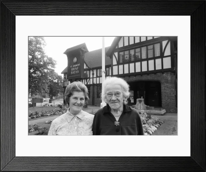 Framed Print : Receptionists at St Andrews Brine Baths in Droitwich, Miss Evelyn Priddy (left Framed Print : Receptionists at St Andrews Brine Baths in Droitwich, Miss Evelyn Priddy (left