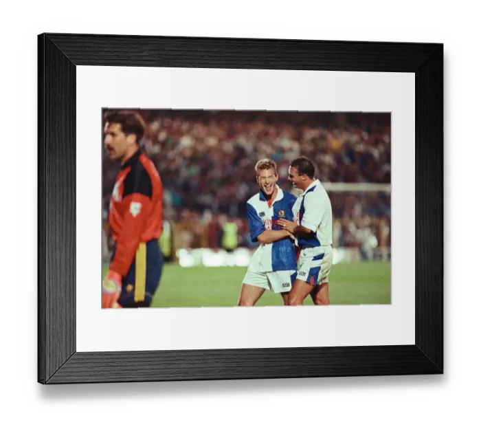 Framed Print : Blackburn Rovers 1-0 Arsenal, Premier League match at Ewood Park, Blackburn. Alan Shearer