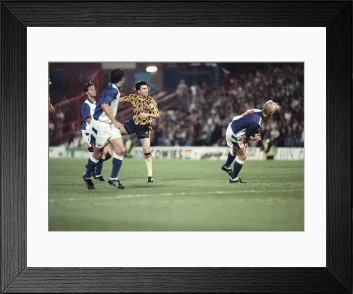 Framed Print : Blackburn Rovers 1-0 Arsenal, Premier League match at Ewood Park, Blackburn