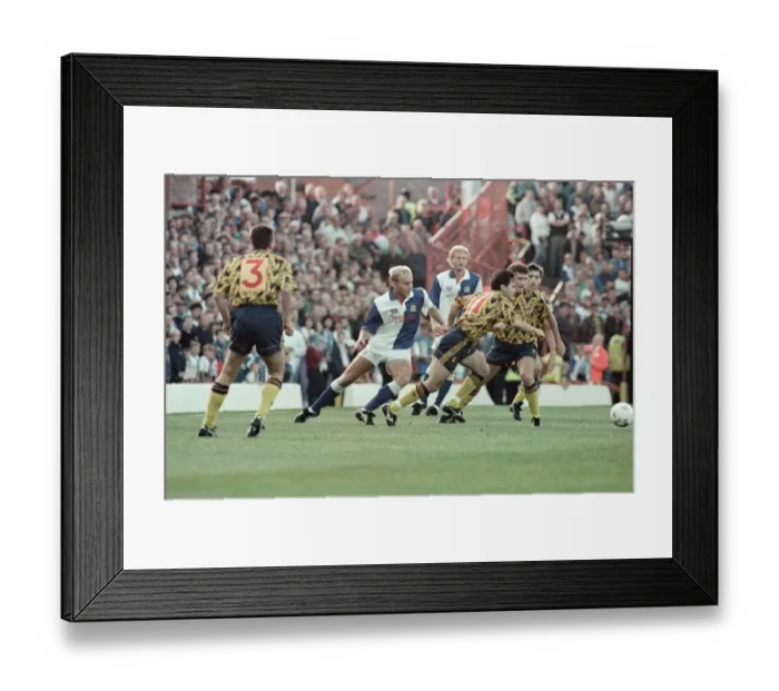Framed Print : Blackburn Rovers 1-0 Arsenal, Premier League match at Ewood Park, Blackburn Framed Print : Blackburn Rovers 1-0 Arsenal, Premier League match at Ewood Park, Blackburn