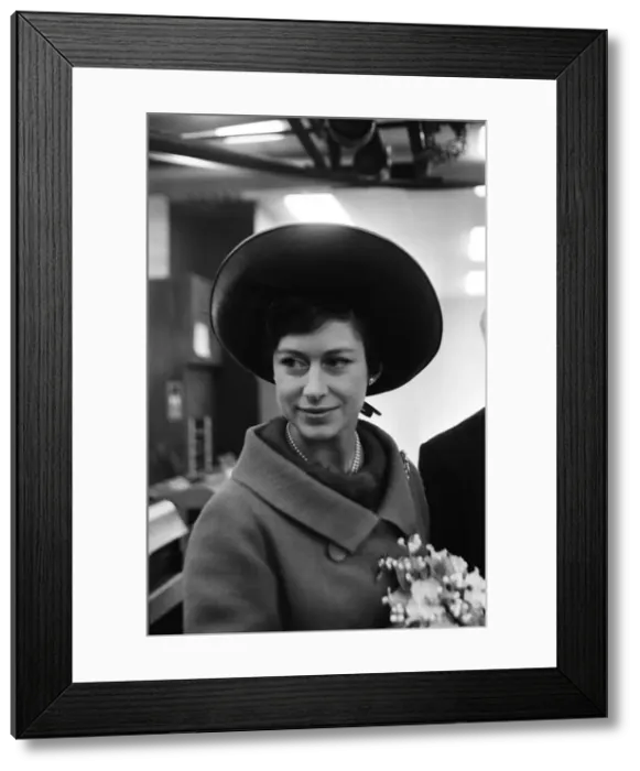 Framed Print : Princess Margaret, Countess of Snowdon opens the new Birmingham Post & Mail offices Framed Print : Princess Margaret, Countess of Snowdon opens the new Birmingham Post & Mail offices