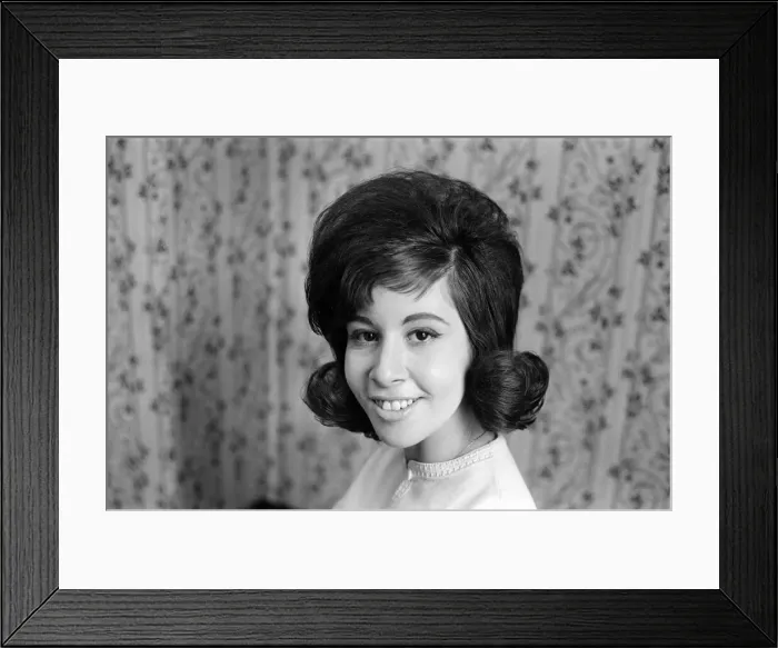 Framed Print : Singer Helen Shapiro. 2nd June 1964 Framed Print : Singer Helen Shapiro. 2nd June 1964