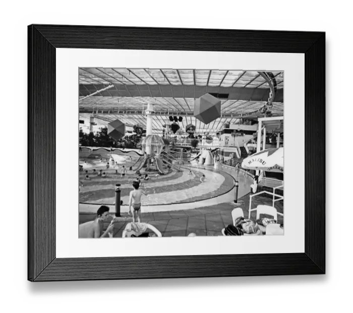 Framed Print : The Suncentre, Rhyl, Europes first indoor surfing pool, attracting thousands of families
