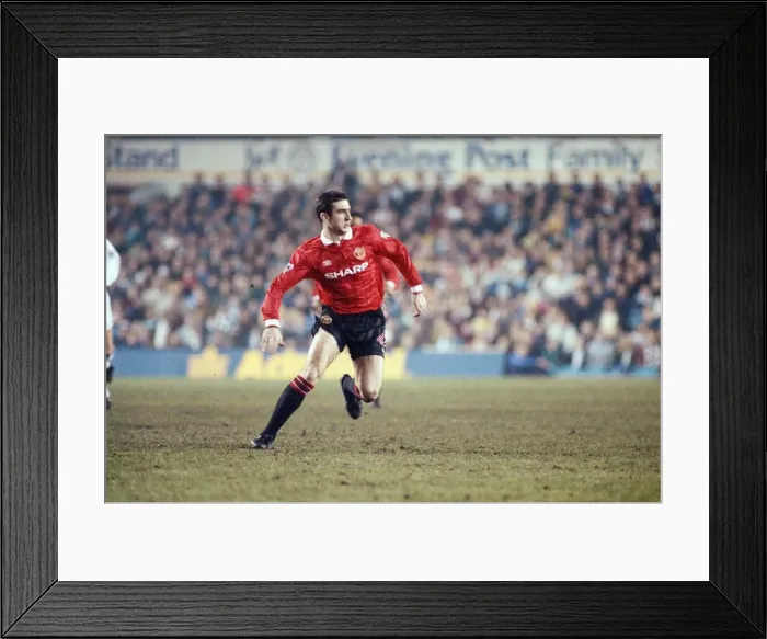 Framed Print : Leeds United 0 - 0 Manchester United, Premier League match at Elland Road. Eric Cantona Framed Print : Leeds United 0 - 0 Manchester United, Premier League match at Elland Road. Eric Cantona