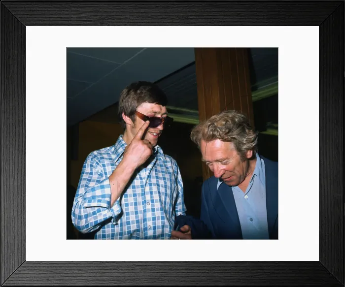 Framed Print : Ken Buchanan boxer 1980 Wearing checked shirt sun glasses Framed Print : Ken Buchanan boxer 1980 Wearing checked shirt sun glasses
