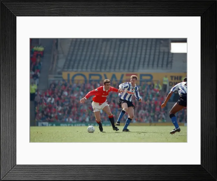 Framed Print : Manchester United v Sheffield Wednesday at Old Trafford Framed Print : Manchester United v Sheffield Wednesday at Old Trafford